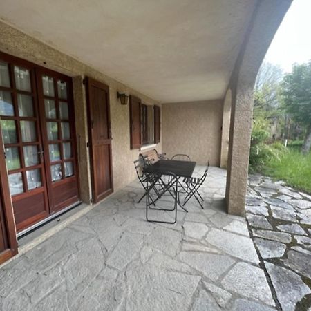 Bas De Villa En Face Du Lac De Savines Exterior foto